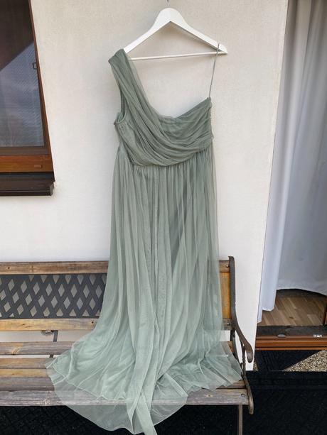 Letné dlhé šaty pre družičku, 52