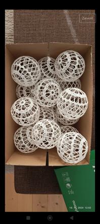 Háčkovaná guľa 6 ks,