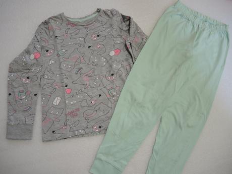 Pyžamko so psíkmi a mačičkami, 128