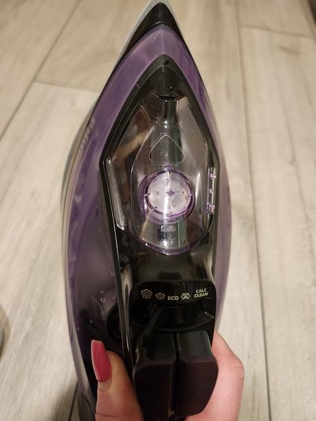 Žehlička philips 2400w,model dst 5030, philips