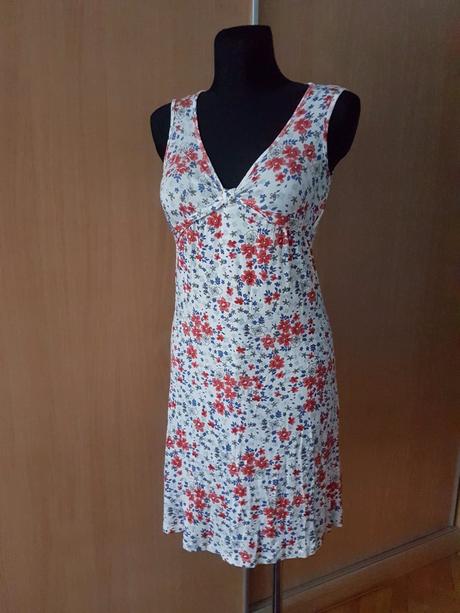 Biele viskózové šatky s kvietočkami vel.m, m