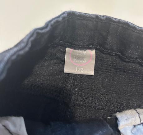 Cierne dzinsy s volanmi v.122, pepco,122