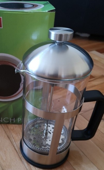 Kanvica na sypané čaje a mletú kávu.,