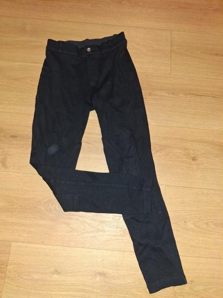 Jazdecké veci - poštovné zadarmo, 152