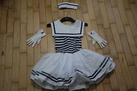 Baletný kostým, 140