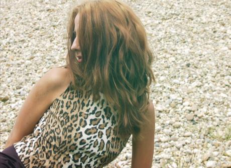 Vesta so zvieracím vzorom v34, 34