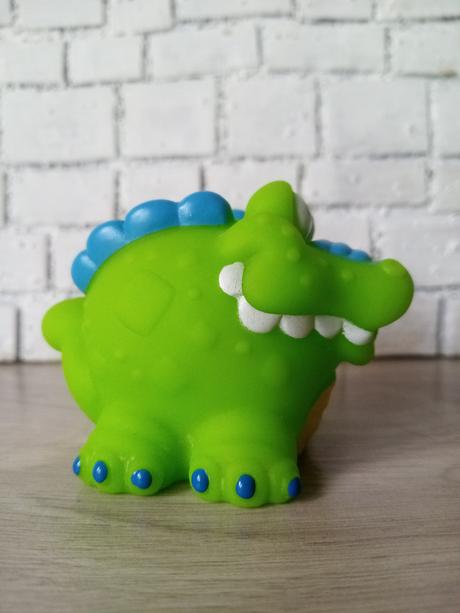 Trojica gumených zvieratiek do vody,