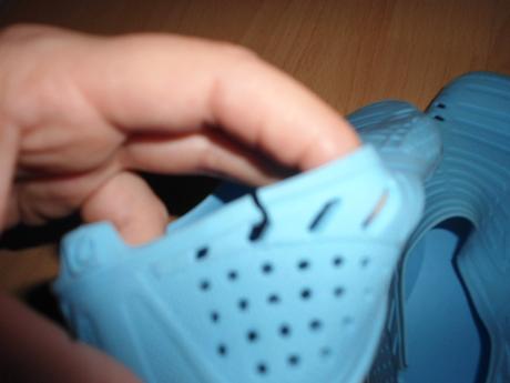 Bledomodre topanocky do vody, 28