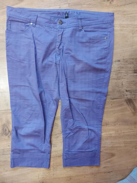 Fialove3/4, amisu,42