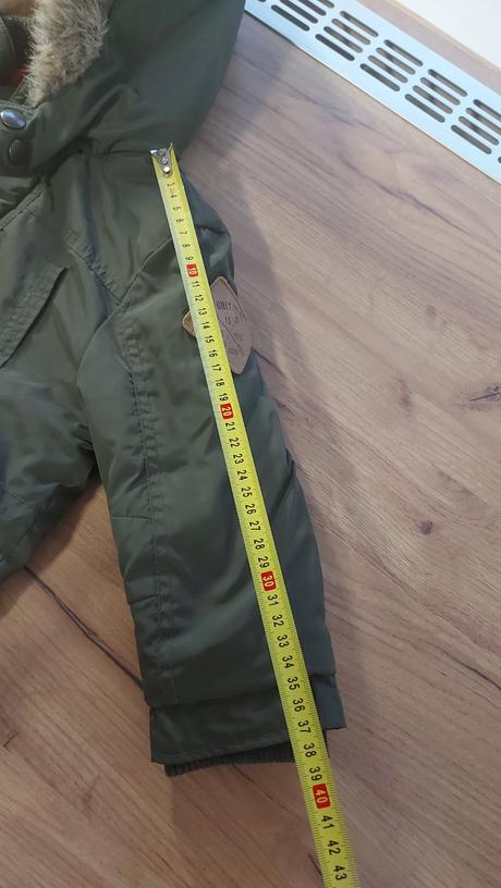 Zimna bunda f&f velk. 104, olivovo zelena, f&f,104