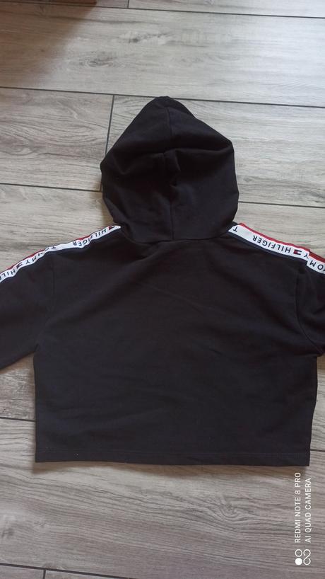 Croptop mikina 146, 146