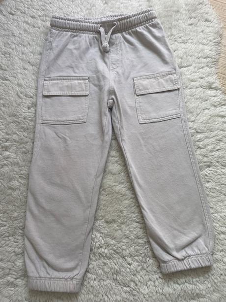 Teplakova suprava s tweety, 98