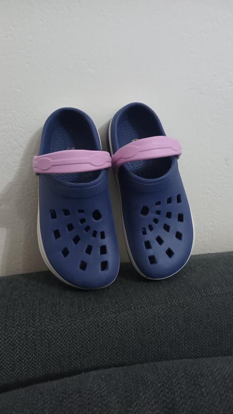 Gumenné šľapky, 36