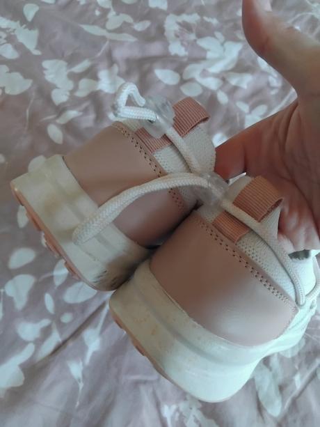 Tenisky 37, reserved,37