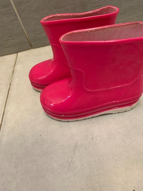 Predam gumakove cizmy, 30