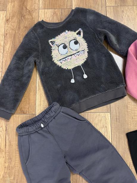 Balík oblečenia 98/104, 104–116