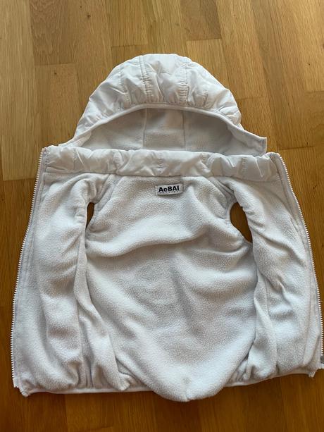 Dievčenská vesta hello kitty, 104