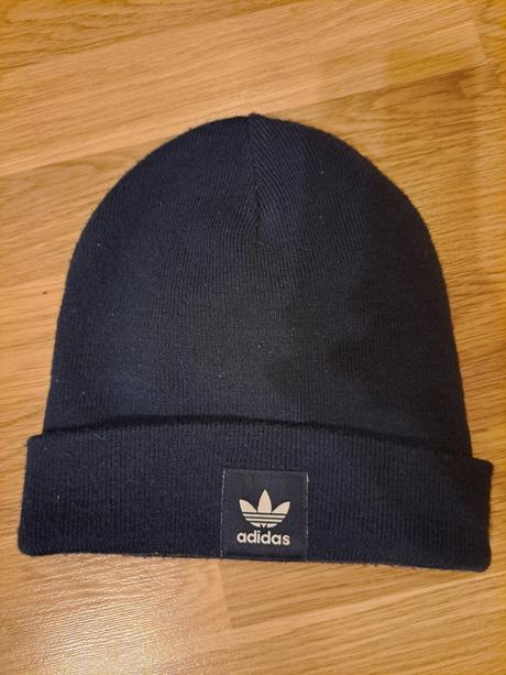 Ciapka na zimu 10-12r., adidas,146