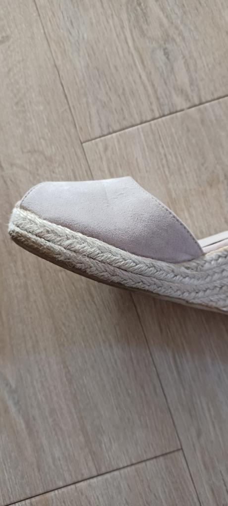 Sandále na platforme púdrovej farby, mohito,40