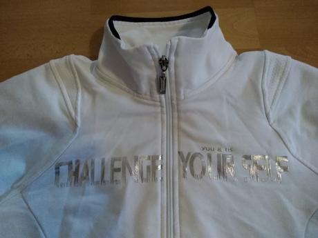 Mikina (malo nosena), m