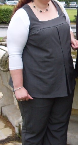 Tehotenské šaty, nohavice a vesta 48-52, xxxl