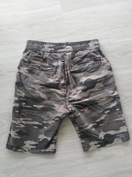 Kraťasy fsbn - cena za oboje, fishbone,xs