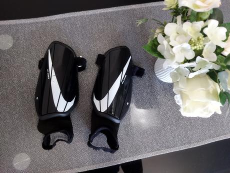 Detské futbalové chrániče 140-150, 