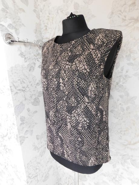 Wera kvalitna pekna bluzka/top, 38