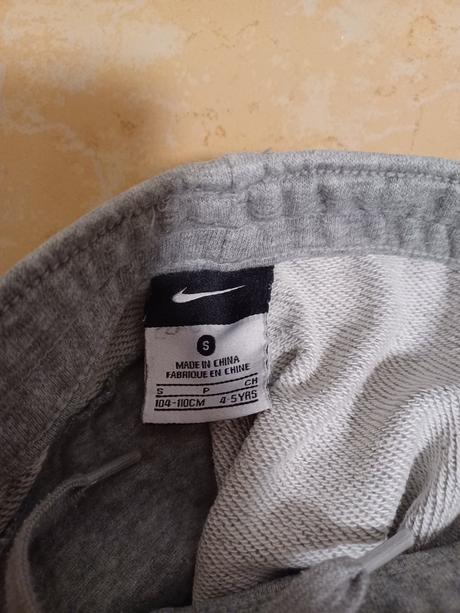 Tepláky, nike, 4-5 rokov, nike,104
