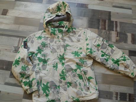 Lyžiarska bunda, 146