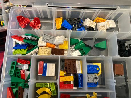Lego súčiastky, 