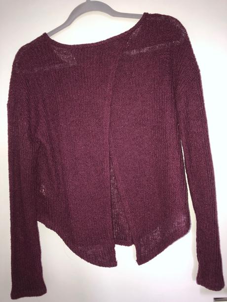 Svetrik s otvoreným chrbtom, aeropostale,m