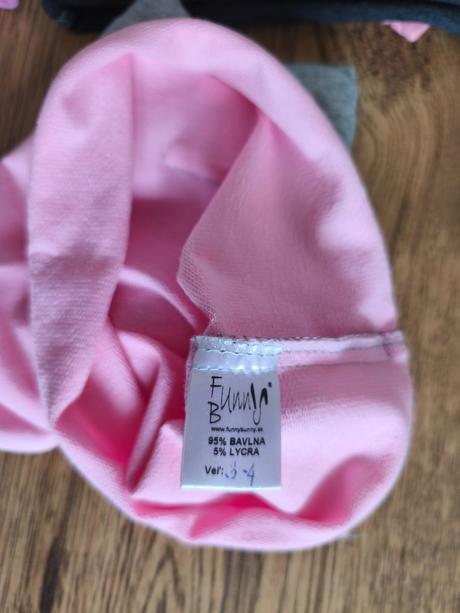 Čiapky pískacie, funny bunny,104