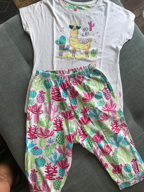 Pyžamo, cornette,128