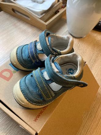 Sandále, d.d.step,19