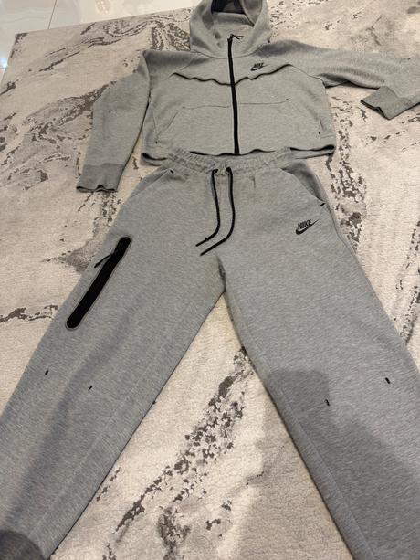 Nike tech fleece súprava, nike,xs