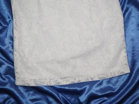 Kvalitné elegantné šaty monari, 46