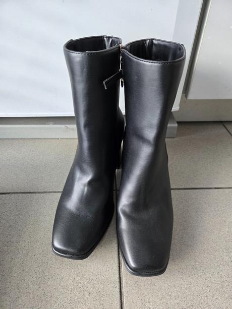 Čierne čižmy vel.39, h&m,39