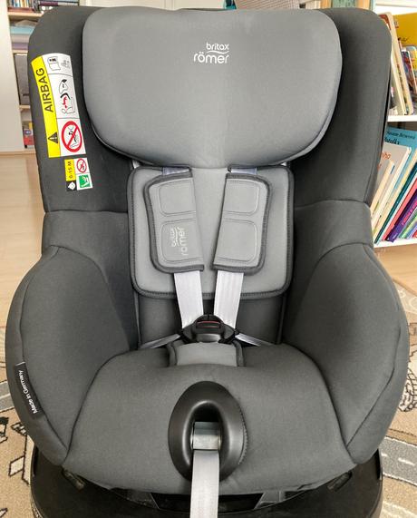 Britax romer dualfix m i-size 61-105cm plus darcek, britax