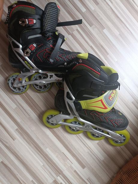 Pánske kolieskové korčule, fila,26