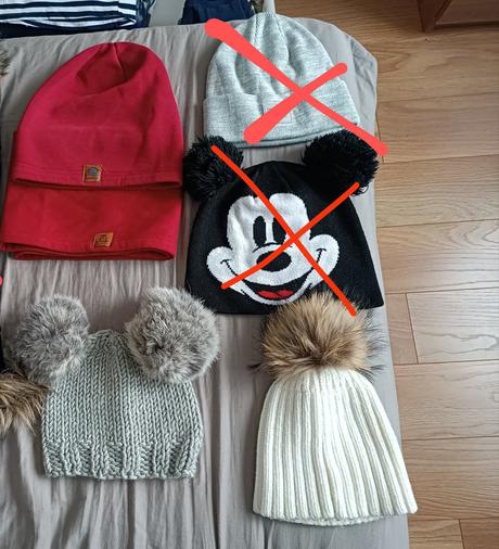 Balík zimných čiapok, 122