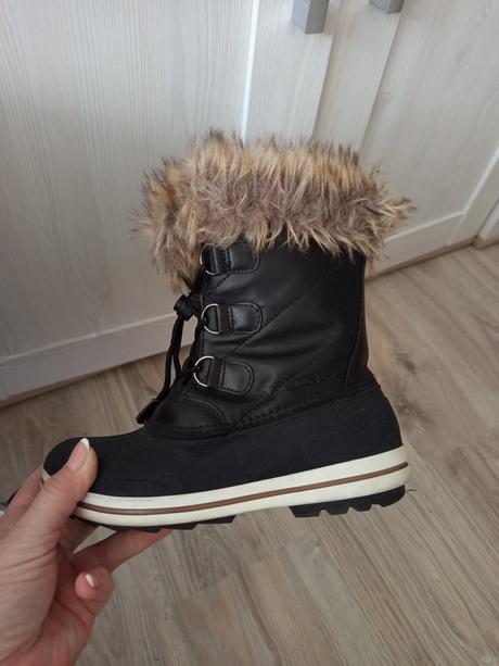 Dievčenské čižmy, 33