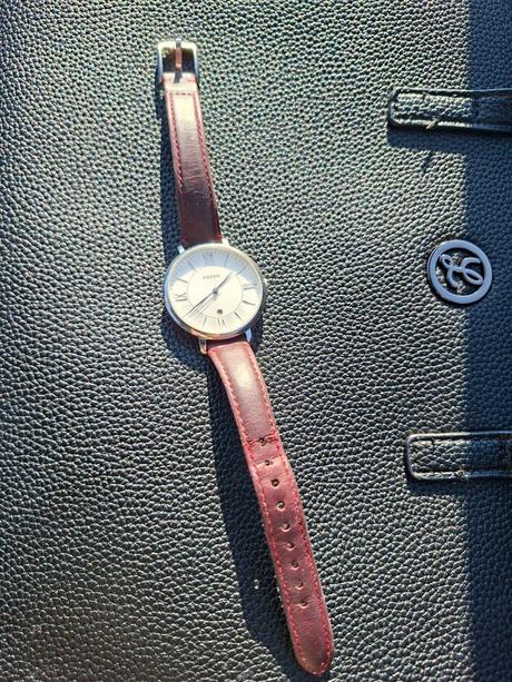 Dámske hodinky fossil, fossil