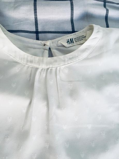 Biela blúzka s motívom srdiečok, h&m,xs