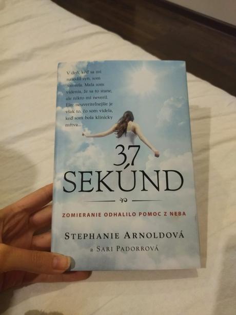 Kniha 37sekúnd,