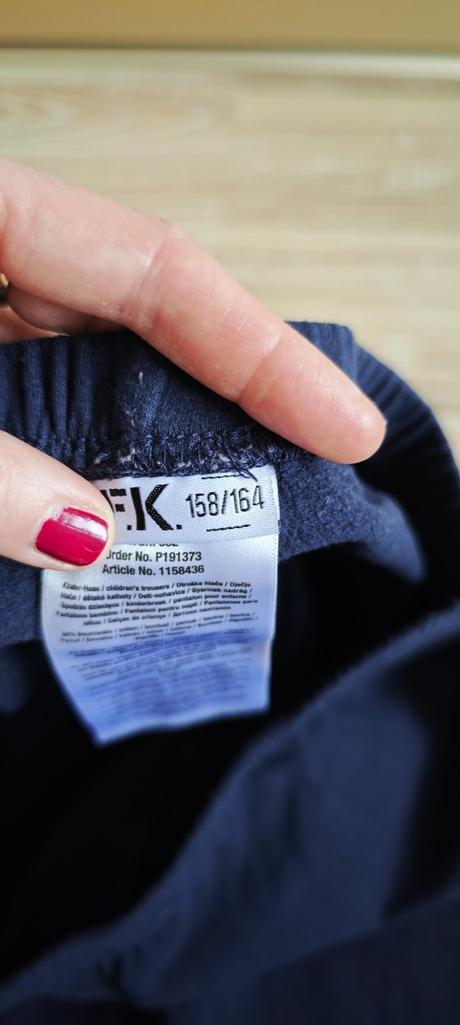 Hrubšie legíny, 158