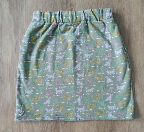 Sukňa z teplákoviny, 134