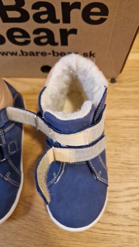 Barefoot nove bare bear v.26, 26