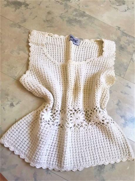 Romantické háčkované tričko m/l, l