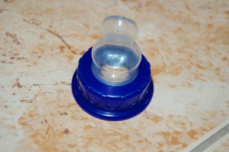 Silikonovy dudlik na flasku so zavitom, 